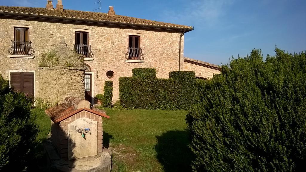 Agriturismo Il Poggiolo Montemerano Exterior photo